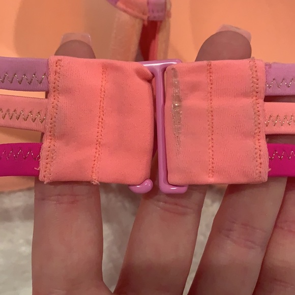 NWOT-Victoria’s Secret ombré halter tie bikini top - Picture 11 of 15